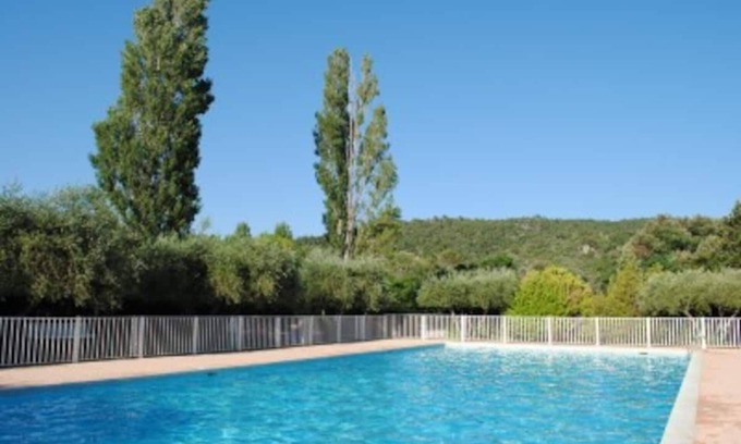 Tourtour House | Provencal house in a pine forest