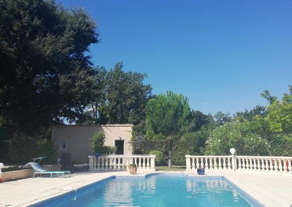 Neoules House | Provence verte La RayAnne