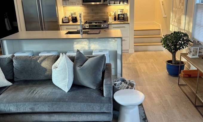 Provincetown Condo | Provincetown Modern Townhouse, Minutes from the Ferry & Town
