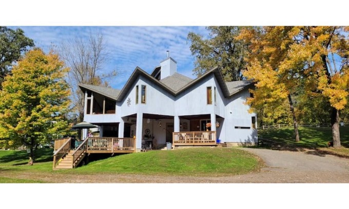 Neillsville Cabin | Provision Lodge