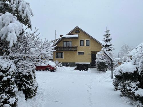 Tatariv House | Prutets Guest House