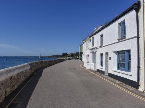 St. Mawes House | Prydes Cottage