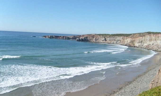 Primo Tapia House | Puerta del Mar is a private beach property