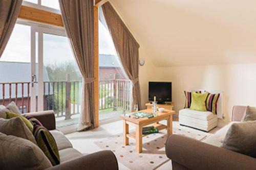 Winnard's Perch Resort | Puffin Hot tub Lodge, 4 bedrooms Resort, Pool,Gym,Bar