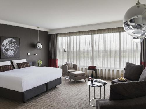 Melbourne Hotel | Pullman Melbourne Albert Park