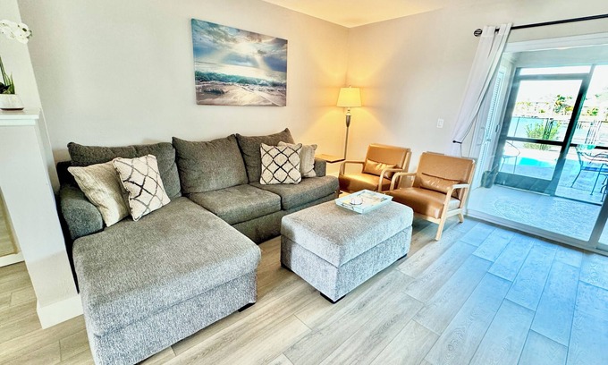 Punta Gorda House | Punta Breeze 2-bedroom townhome, pool, boat dock & WiFi in relaxing Punta Gorda