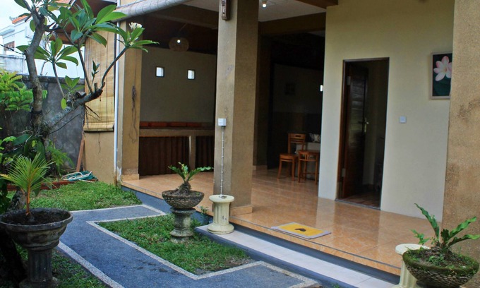 Andong House | Puri Raka Raka around the greenery view