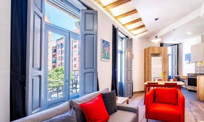 Morvedre Apartment | 🌜Quality Apartment with Homely Decor🌛
