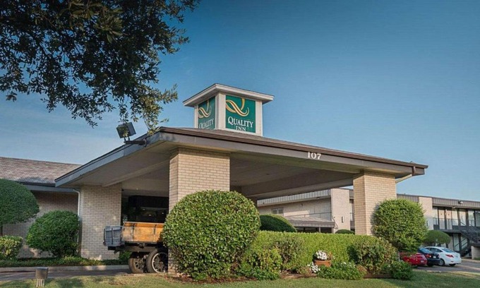 Ennis Hotel | Quality Inn Ennis