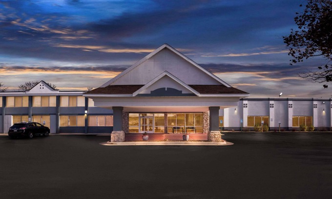 Fort Dodge Hotel | Quality Inn Fort Dodge