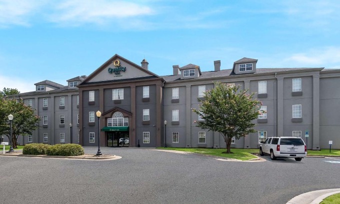 Goldsboro Hotel | Quality Inn Goldsboro