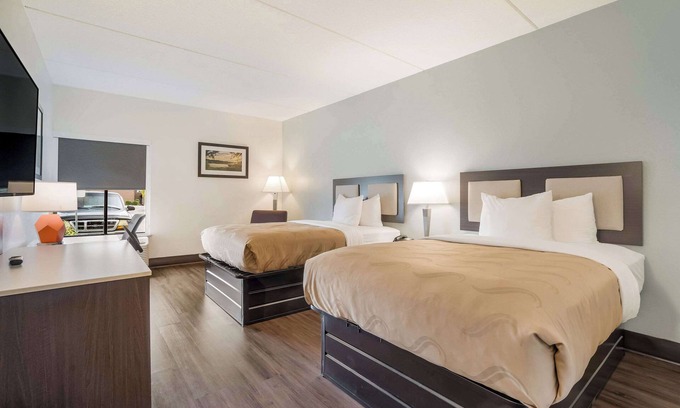 Jacksonville Hotel | Quality Inn Jacksonville near Camp Lejeune