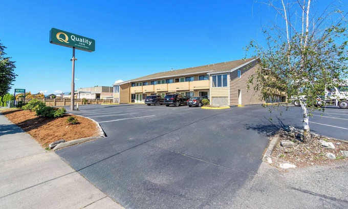 Mount Vernon Hotel | Quality Inn Mount Vernon