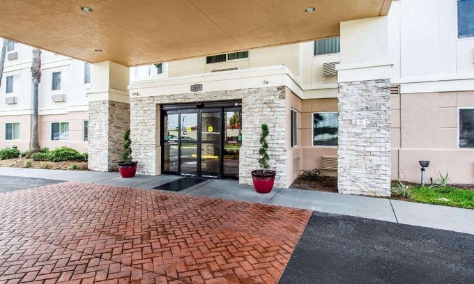Plant City Hotel | Quality Inn Plant City - Lakeland