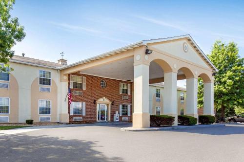 Stephens City Hotel | Quality Inn Stephens City-Winchester South