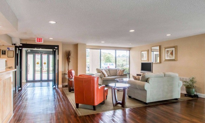 Ridgeland Hotel | Quality Inn