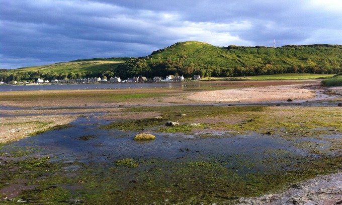Kilchattan Bay Apartment | Quality Seaside Apartment short walk to beach. Licence Number AR02446F