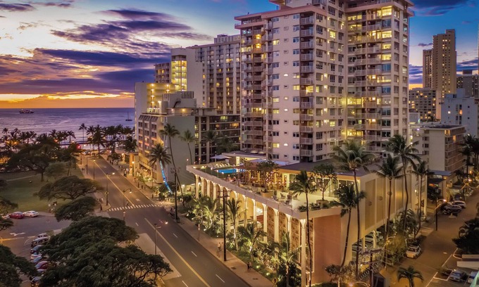 Diamond Head - Kapahulu - St. Louis Hotel | Queen Kapiolani Hotel