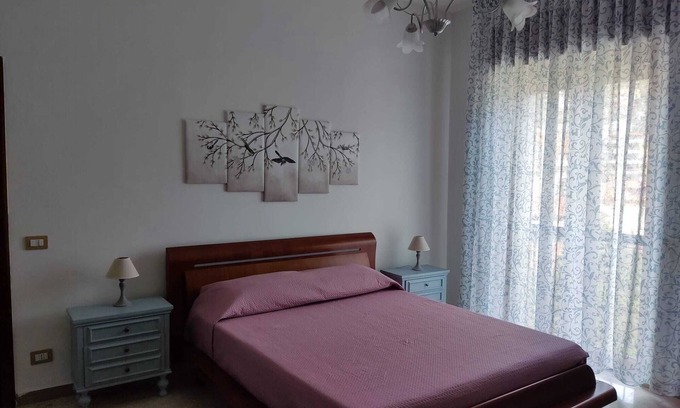 Piazza-Tralia-Pendolo Apartment | Queen Margaret residence, Apud Montes