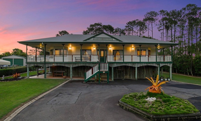 Urraween House | Queenslander on Madsen