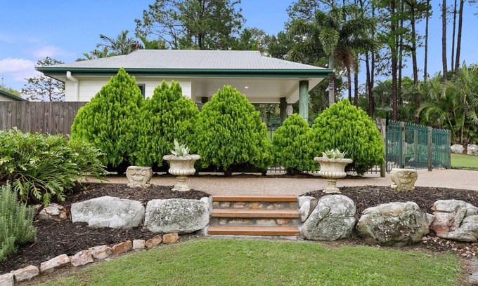 Urraween House | Queenslander on Madsen