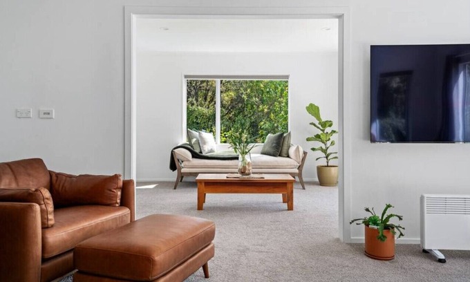 Arthur's Point House | Queenstown home at the foot of Coronet Peak