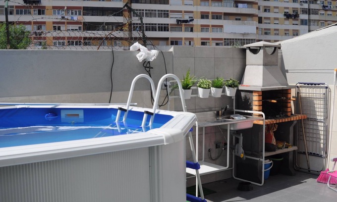 Carvoeira Apartment | Queluz holiday apartments