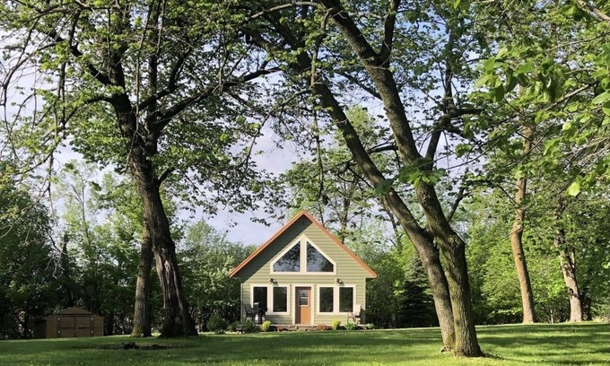 Underwood Cabin | Quiet Anna Lake Cabin