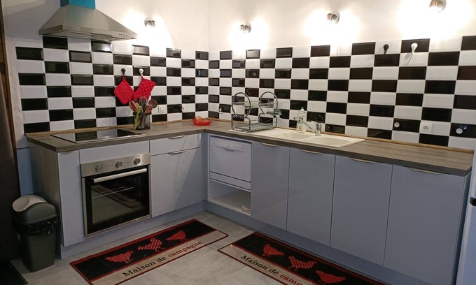 Villard-sur-Doron Apartment | Quiet apartment in the heart of the Beaufortain