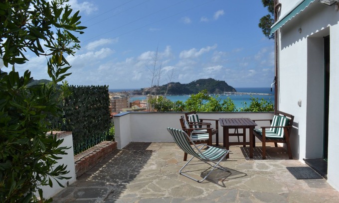 Sestri Levante Apartment | Quiet apartment surrounded by the green and very close to the sea