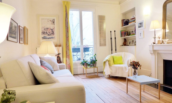 14th Arrondissement Apartment | Quiet apt, commercial street Rue Daguerre