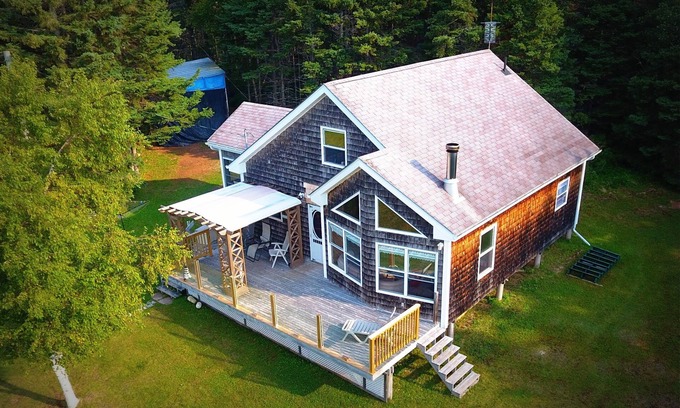 DeGros Marsh Cottage | Quiet Beach Get-Away Near Cardigan, PEI