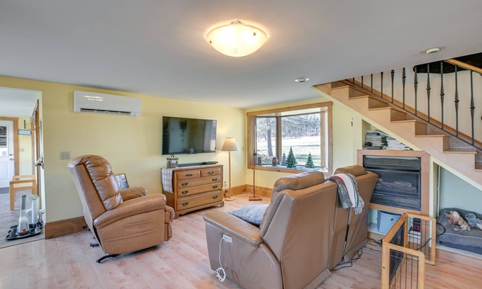 Bradford House | Quiet Bradford Retreat Near Hiking + Fishing!