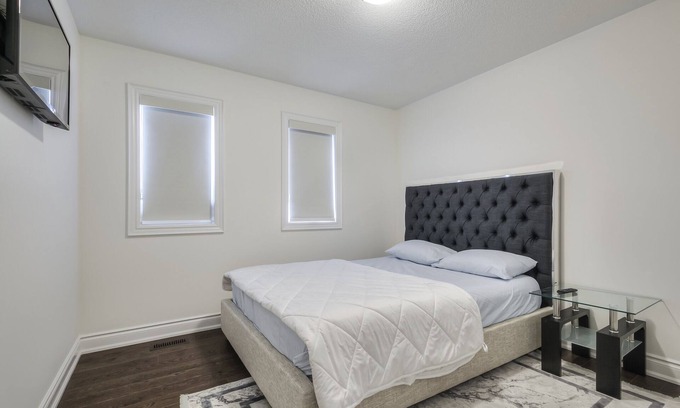 Bradford House | Quiet Private Suite in Bradford