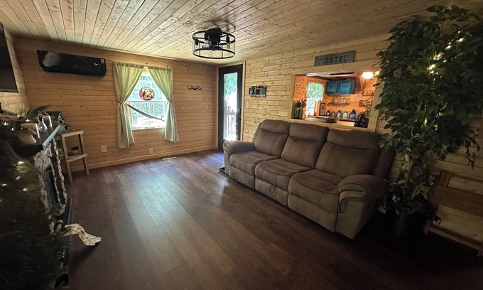 Green Pond Cabin | Quiet Cabin in the woods!