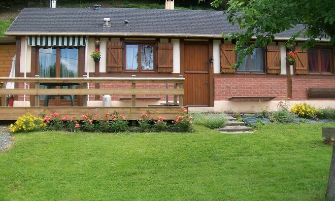 Bouquelon Ski Chalet | Quiet chalet in Normandy