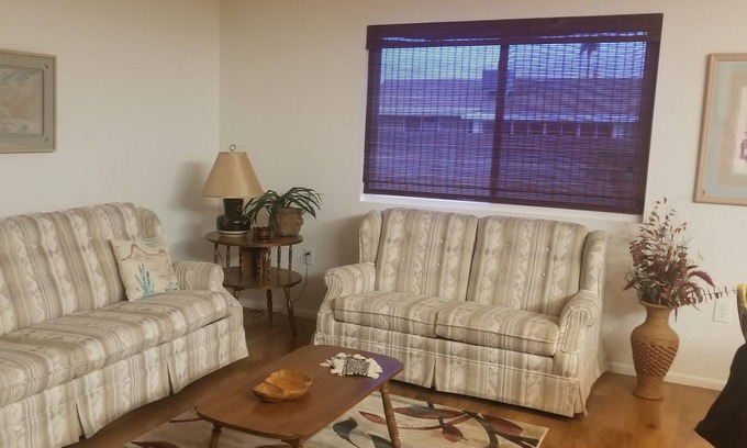 Sun City West House | Quiet & Clean