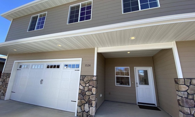Cody House | Quiet, comfortable, and central Cody location! Sleeps up to 5.