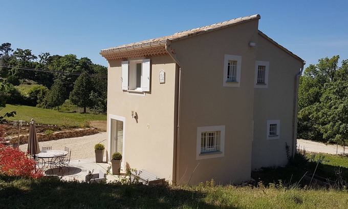 Malaucene Villa | Quiet country villa, not overlooked