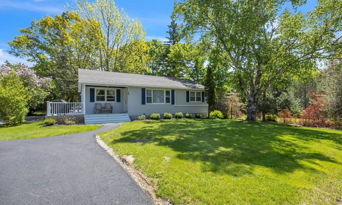 Northeast Harbor House | Quiet, Cozy, and Renovated 3BR Cottage at Acadia's Doorstep