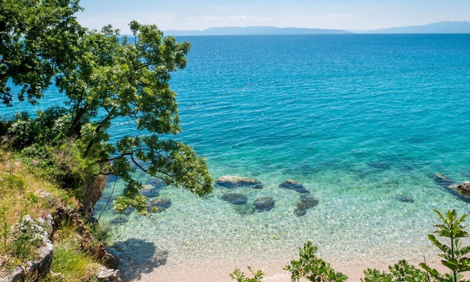 Zurkovo Apartment | Quiet Garden Apartment Kostrena, Kostrena, Croatia