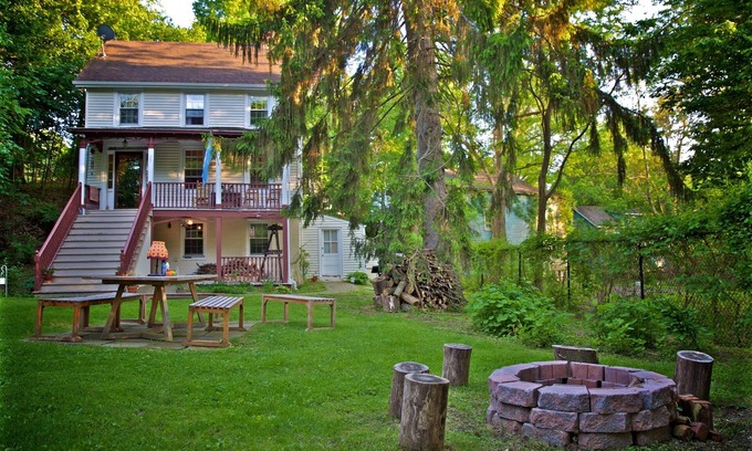 Beacon House | Quiet Historic Beacon Home with Garden - Quick Walk to Main St & DIA