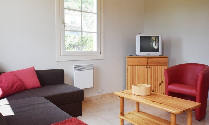 Chassagnes House | Quiet holiday home in Les Vans with pool