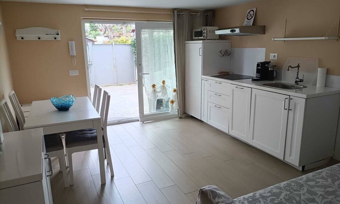 Lido di Camaiore House | Quiet house 5 minutes walk from the sea and restaurant