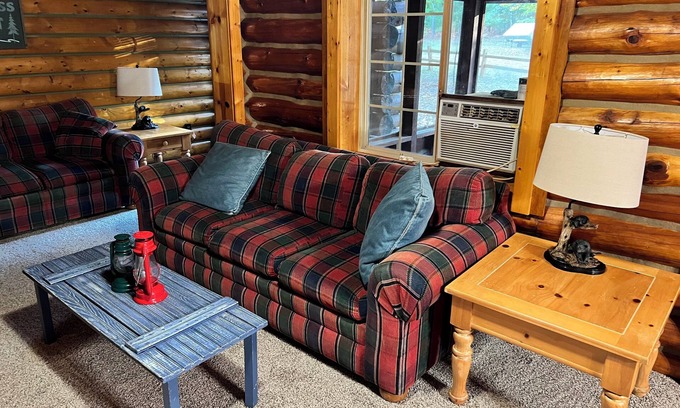 Lake City Cabin | Quiet Log Cabin in Beautiful Northern Michigan.