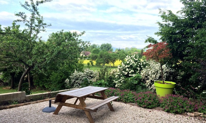 Braux House | Quiet rental in small village