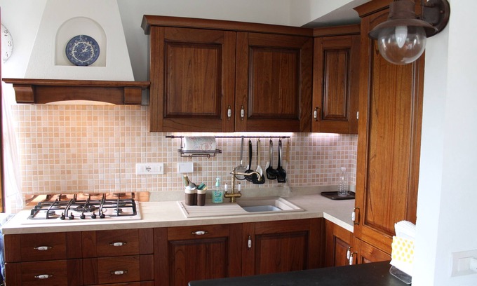 Uscio House | Quiet south facing detached house on edge of village, with pool, close to Genoa