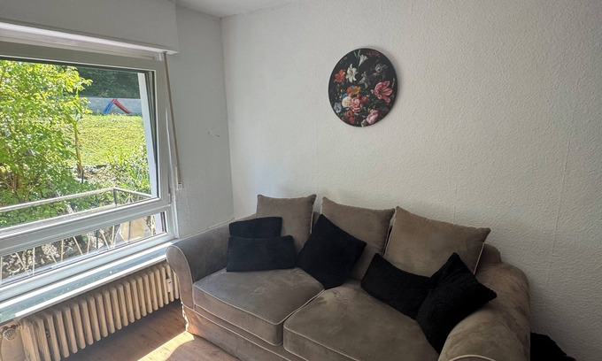Rhein-Erft-Kreis District Apartment | Quiet vacation apartment