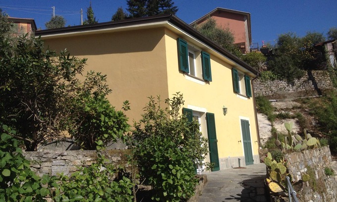 San Lorenzo della Costa House | Quiet with view of the Tigulio Gulf and Santa Margherita Ligure.