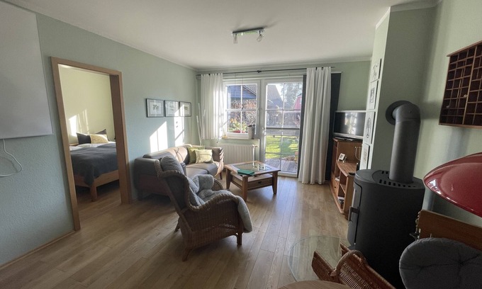 Born auf dem Darss Condo | Quietly located vacation apartment with garden